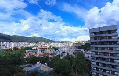 Imagem: O apartamento possui 2 Dormitórios, 2 Banheiros, 1 Vaga na