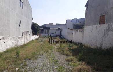 Imagem: O terreno possui 500m² de Área e está localizado em Campestre