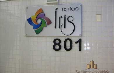 Imagem: O apartamento possui 3 Dormitórios, 1 Banheiro, 2 Vagas na