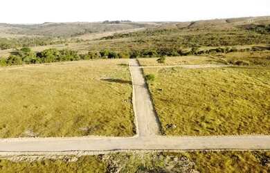 Imagem: O terreno e está localizado em Setor de Habitacoes Individuais