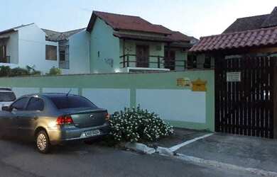 Imagem: A casa possui 3 Dormitórios, 1 Vaga na garagem e está localizado