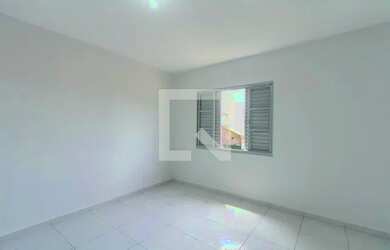 Imagem: A casa possui 1 Dormitório, 1 Banheiro, 45m² de Área e está