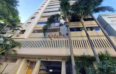 Imagem: O apartamento possui 5 Dormitórios, 1 Banheiro, 1 Vaga na garagem