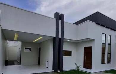 Imagem: A casa possui 3 Dormitórios, 2 Banheiros, 260m² de Área e