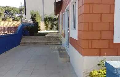 Imagem 2: Casa 03 Dorm. Perto da al. Lucas Nogueira G. 3.300,00Atibaia