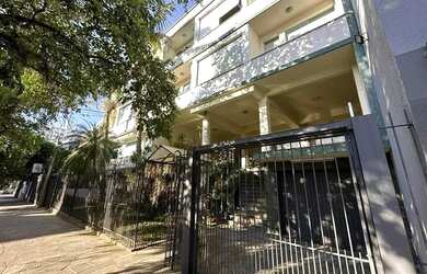 Imagem: O apartamento possui 2 Dormitórios, 1 Banheiro e 68m² de Área