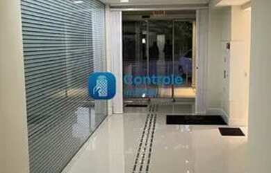 Imagem 14: Sala comercial com garagem no bairro Agronômica, em Florianópolis