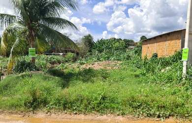 Imagem: O terreno possui 200m² de Área, Imóvel novo e está localizado