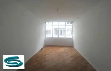 Imagem: O apartamento possui 2 Dormitórios, 1 Banheiro e 70m² de Área