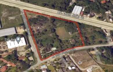 Imagem: O terreno possui 22.000m² de Área e está localizado em Recreio