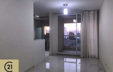 Imagem: O apartamento possui 1 Dormitório, 1 Banheiro, 1 Vaga na garagem