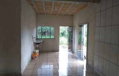 Imagem 5: Casa sítio alugo. 10.000m² de Área, 5 Vagas na garageme3 Dormitórios