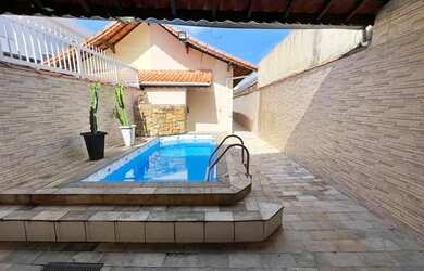 Imagem 7: Casa para venda tem 133 metros quadrados com 3 quartos em Tupi - Praia...