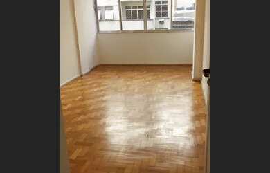 Imagem: O apartamento possui 2 Dormitórios, 2 Banheiros, 70m² de Área