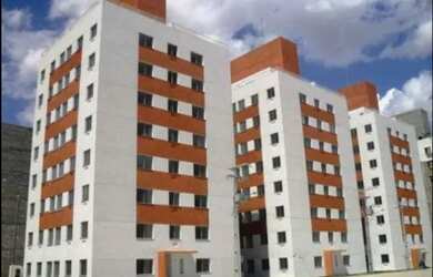 Imagem: O apartamento possui 3 Dormitórios, 1 Banheiro, 1 Vaga na garagem