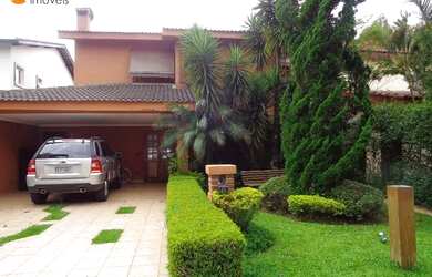 Imagem: A casa em condomínio possui 3 Dormitórios, 3 Banheiros, 4