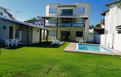 Imagem: A casa em condomínio possui 5 Dormitórios, 5 Banheiros, 3