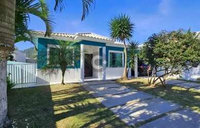 Imagem: A casa em condomínio possui 3 Dormitórios, 2 Banheiros, 2