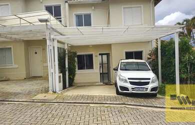 Imagem: A casa em condomínio possui 3 Dormitórios, 3 Banheiros, 2