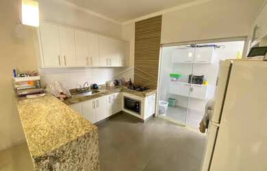 Imagem 9: Casa Residência em Jaú. 12m² de Área, 2 Vagas na garageme3 Dormitórios