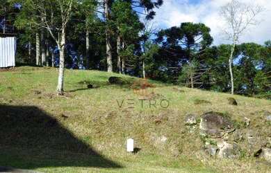 Imagem: O terreno possui 825m² de Área e está localizado em Gramado