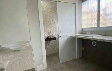 Imagem 12: Imóvel para aluguel tem 360 metros quadrados com 3 quartos em Centro...