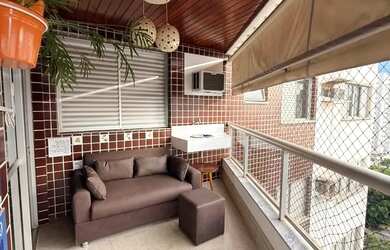 Imagem: O apartamento possui 4 Dormitórios, 3 Banheiros, 2 Vagas na