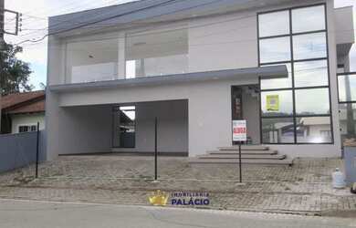 Imagem: A casa possui 2 Dormitórios, 2 Banheiros, 1 Vaga na garagem