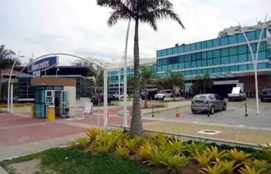 Imagem: O depósito possui 1 Vaga na garagem e 83m² de Área e está