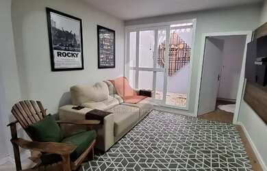 Imagem: A casa possui 3 Dormitórios, 3 Banheiros, 1 Vaga na garagem