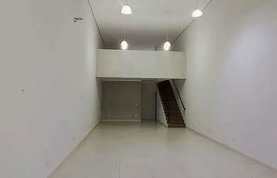 Imagem: O depósito possui 140m² de Área e Imóvel novo e está localizado