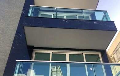 Imagem: O apartamento possui 4 Dormitórios, 3 Banheiros, 3 Vagas na