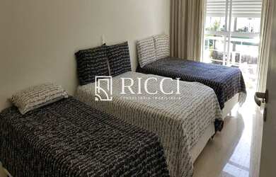 Imagem 11: CASAGUARUJÁ. Piscina, Churrasqueira, Ar-condicionadoeLareira