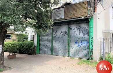 Imagem: O depósito possui 3 Vagas na garagem e 252m² de Área e está