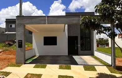 Imagem: A casa em condomínio possui 3 Dormitórios, 2 Banheiros, 113m²