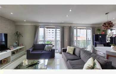 Imagem: O apartamento possui 4 Dormitórios, 5 Banheiros, 3 Vagas na