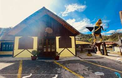 Imagem 2: Loja a Venda. 360m² de Área, 4 Vagas na garageme1 Dormitório