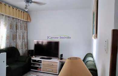 Imagem: O apartamento possui 1 Dormitório, 1 Banheiro, 1 Vaga na garagem