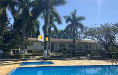 Imagem: A fazenda possui 2000m² de Área e está localizado em Mairinque