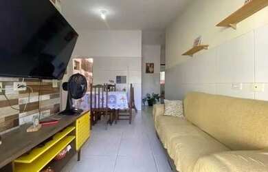 Imagem: A casa possui 2 Dormitórios, 1 Banheiro e está localizado