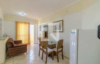 Imagem: O apartamento possui 1 Dormitório, 1 Banheiro, 1 Vaga na garagem