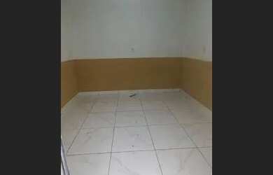 Imagem: A casa possui 1 Dormitório, 1 Banheiro, 40m² de Área e está