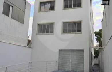 Imagem: O depósito possui 5 Vagas na garagem, 1.205m² de Área, Imóvel