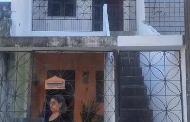 Imagem: A casa possui 1 Dormitório, 1 Banheiro e está localizado