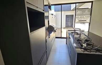 Imagem 16: Casa Jardim Brescia. Churrasqueira, Varanda, Guarda roupae137m² de Área