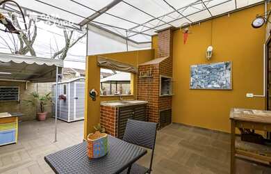 Imagem 3: Sobrado 190m² com 4 quartos no Santa Cândida - Curitiba/PR