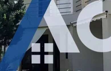 Imagem: A casa em condomínio possui 5 Dormitórios, 5 Banheiros, 3