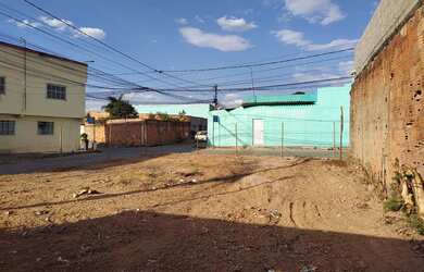 Imagem 6: Lote de esquina Arapoanga