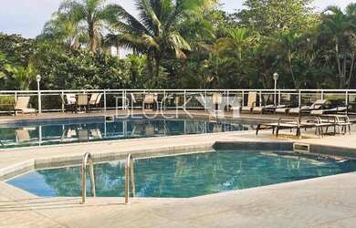 Imagem: O apartamento possui 1 Dormitório, 2 Banheiros, 1 Vaga na garagem