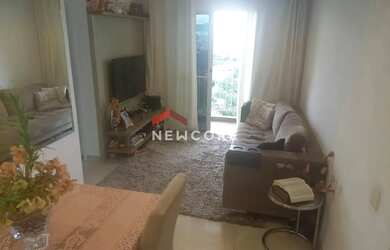 Imagem: O apartamento possui 2 Dormitórios, 1 Banheiro, 2 Vagas na